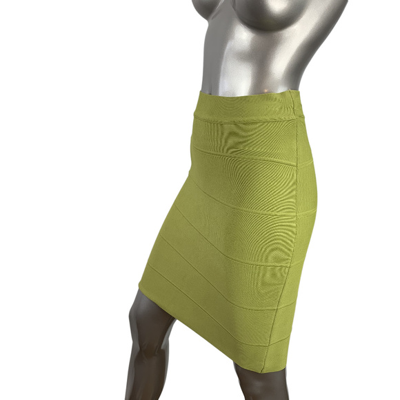 BCBG Maxazria | Green Alexa Bandage Skirt Sz S - Picture 3 of 6
